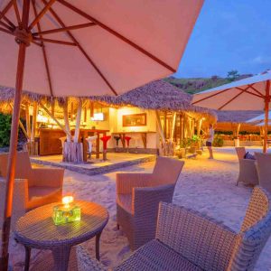 Indonesia - Komodo - Komodo Resort and Diving Club - 3. Beach bar at sunset